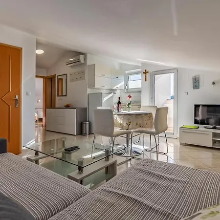 Ivan Apartment